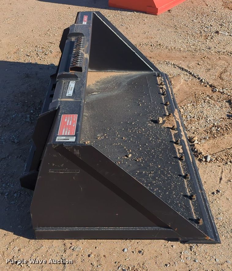 image for item ER4664 2021 Arrow 2306605BUN skid steer bucket