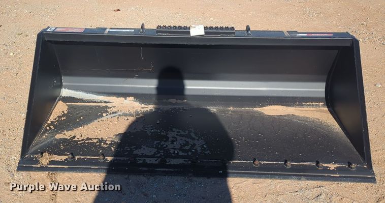 image for item ER4665 2021 Arrow 2306605BUN skid steer bucket