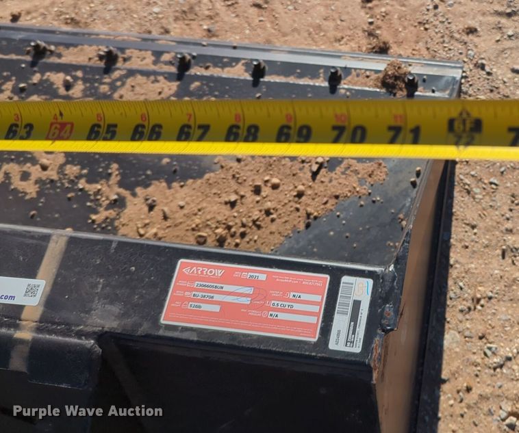 image for item ER4665 2021 Arrow 2306605BUN skid steer bucket