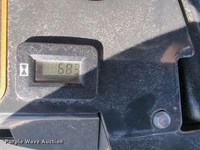 image for item ER4672 2022 Bobcat ZT6100 ZTR lawn mower