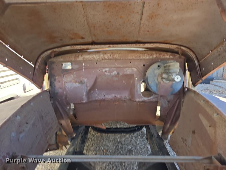 image for item ER5013 1949 Ford school bus