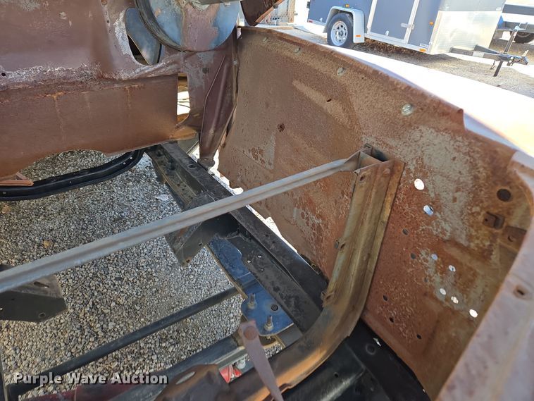 image for item ER5013 1949 Ford school bus