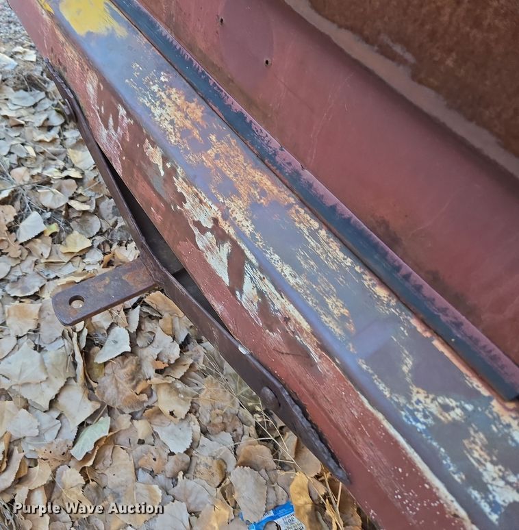 image for item ER5013 1949 Ford school bus