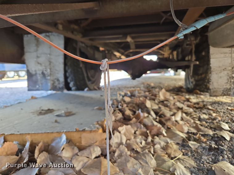 image for item ER5013 1949 Ford school bus