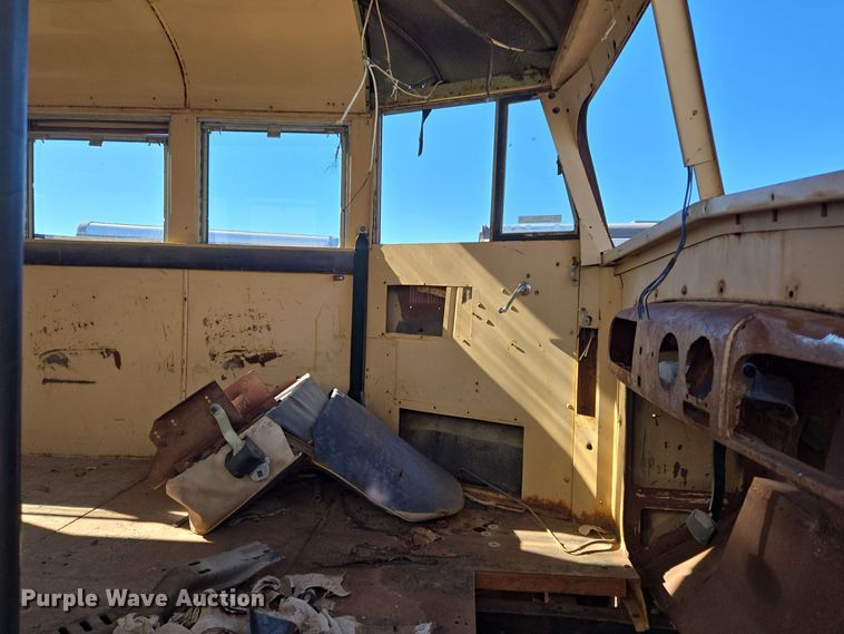 image for item ER5013 1949 Ford school bus