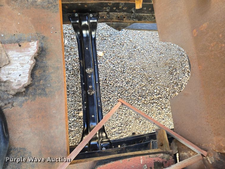 image for item ER5013 1949 Ford school bus