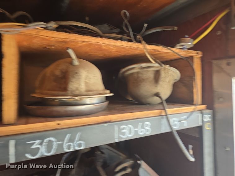 image for item ER5013 1949 Ford school bus