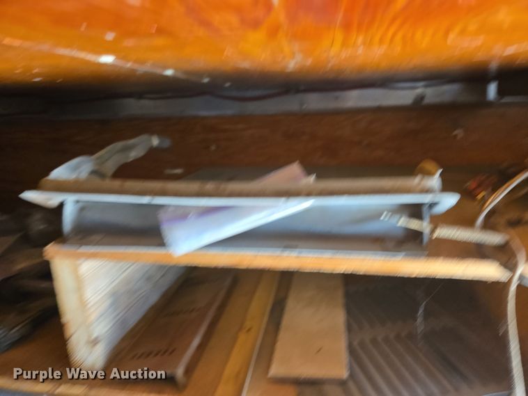 image for item ER5013 1949 Ford school bus