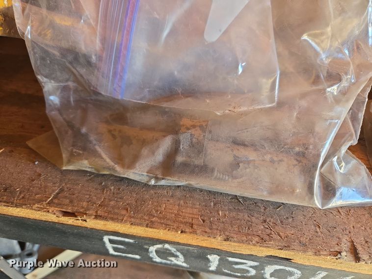 image for item ER5013 1949 Ford school bus