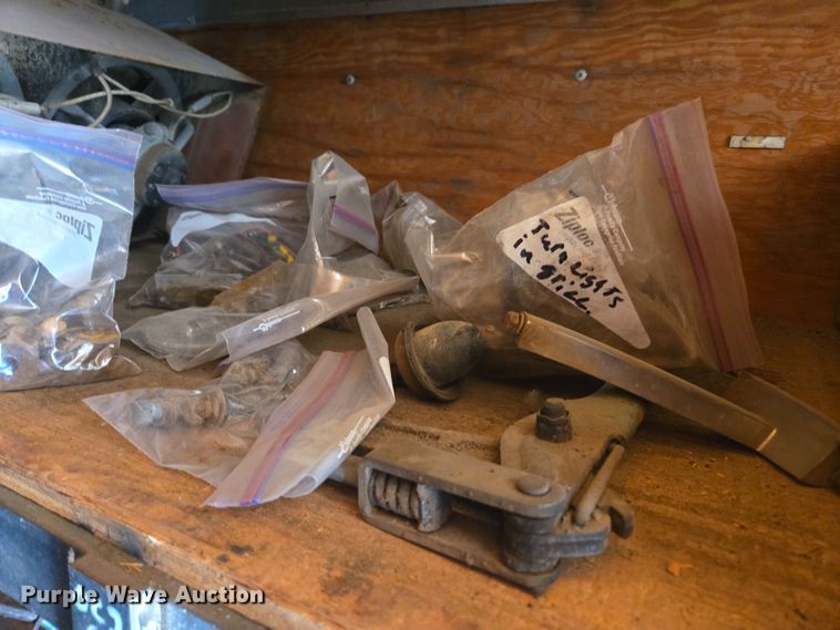 image for item ER5013 1949 Ford school bus