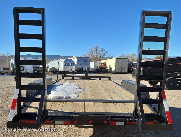 image for item ER5015 2005 Diamond T equipment trailer