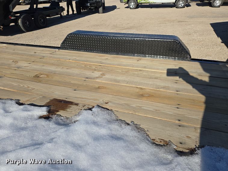 image for item ER5015 2005 Diamond T equipment trailer