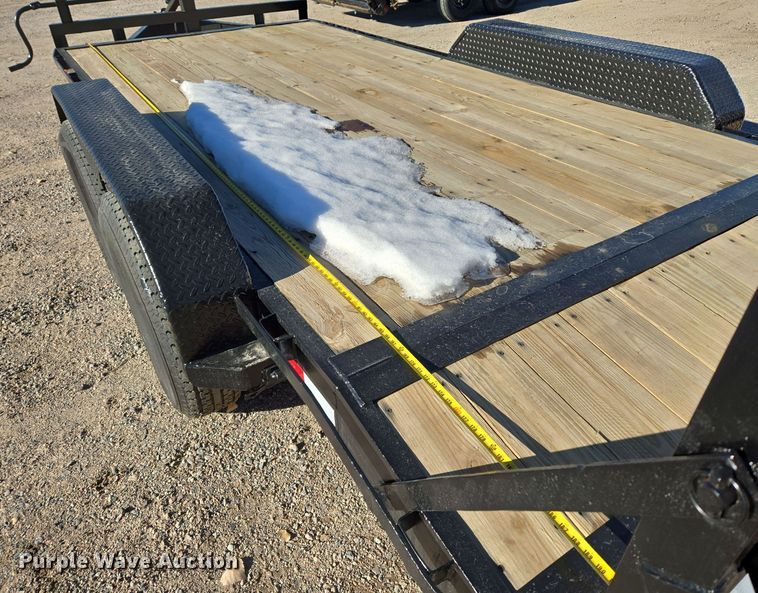 image for item ER5015 2005 Diamond T equipment trailer