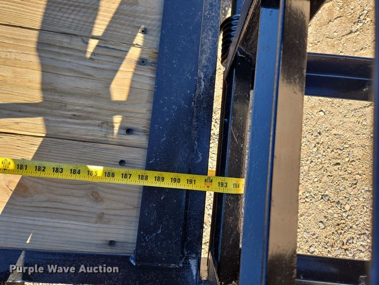 image for item ER5015 2005 Diamond T equipment trailer