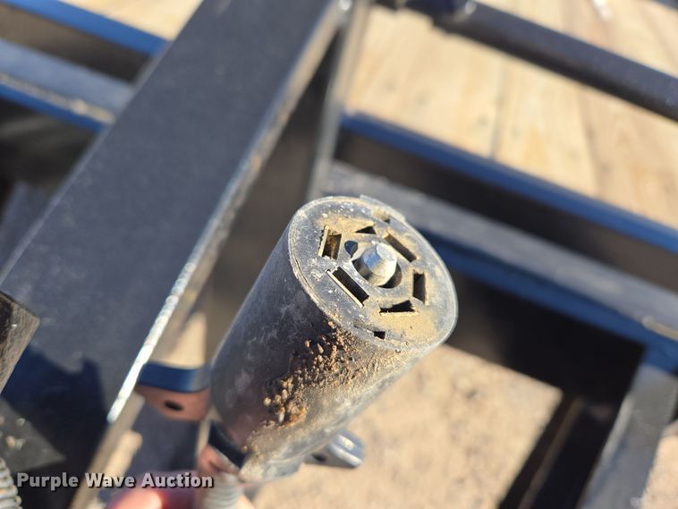 image for item ER5015 2005 Diamond T equipment trailer