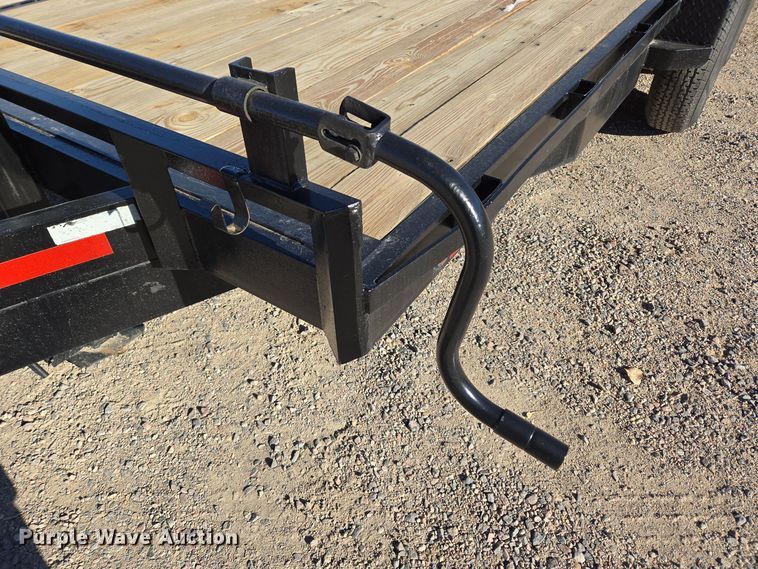 image for item ER5015 2005 Diamond T equipment trailer