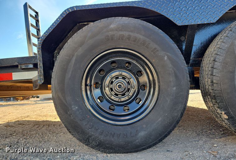 image for item ER5015 2005 Diamond T equipment trailer