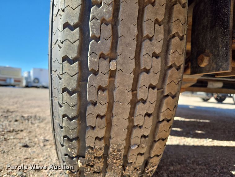 image for item ER5015 2005 Diamond T equipment trailer