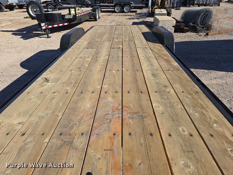 image for item ER5018 2006 Top Hat equipment trailer