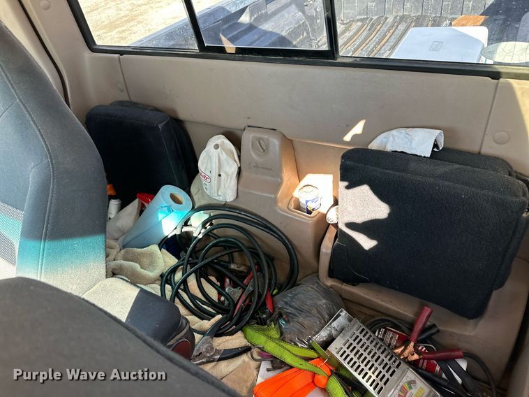 image for item ER8334 2003 Ford Ranger XLT SuperCab pickup truck