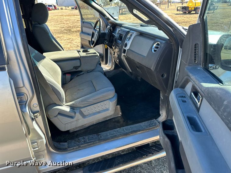 image for item ER8347 2013 Ford F150 SuperCrew pickup truck