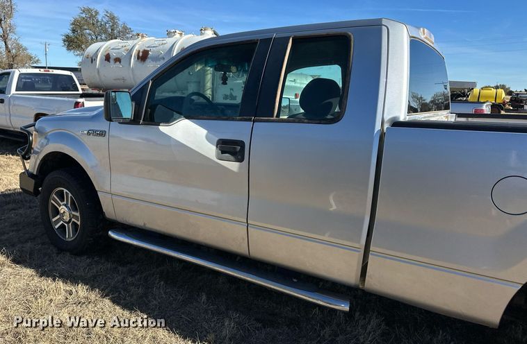 image for item ER8350 2013 Ford F150 SuperCab pickup truck