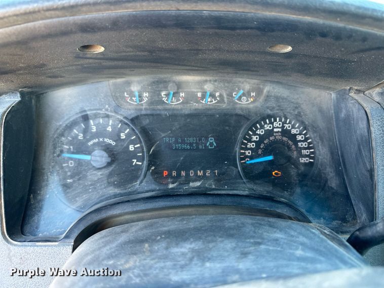 image for item ER8350 2013 Ford F150 SuperCab pickup truck