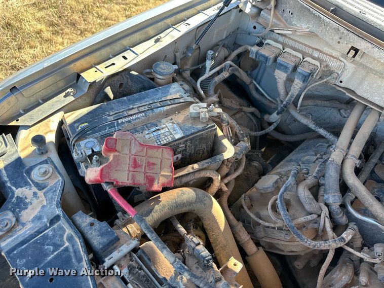 image for item ER8350 2013 Ford F150 SuperCab pickup truck