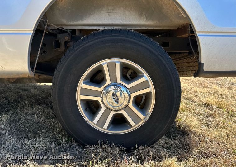 image for item ER8350 2013 Ford F150 SuperCab pickup truck