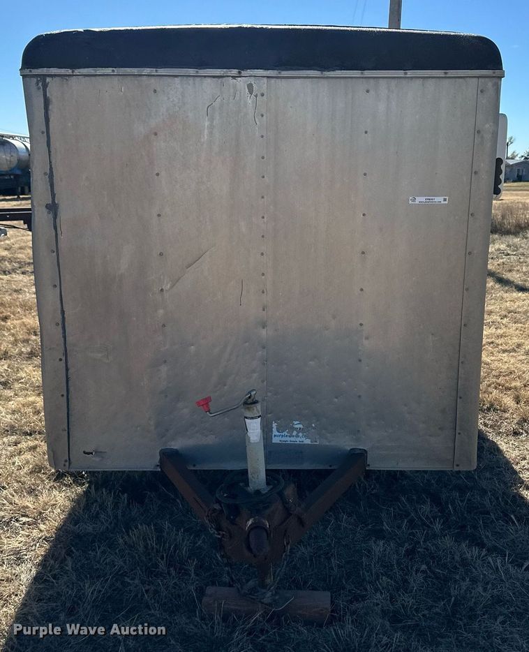 image for item ER8351 1994 Wells Cargo enclosed cargo trailer