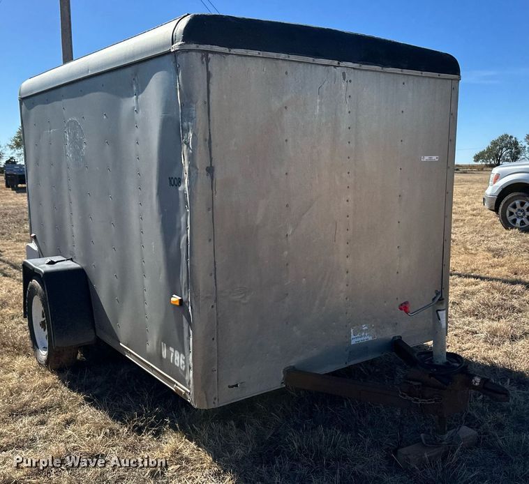 image for item ER8351 1994 Wells Cargo enclosed cargo trailer