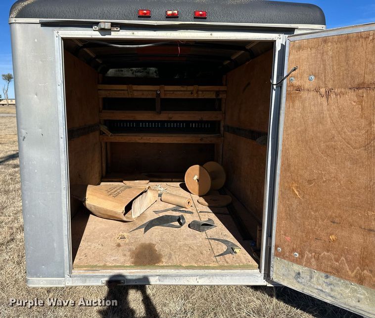 image for item ER8351 1994 Wells Cargo enclosed cargo trailer
