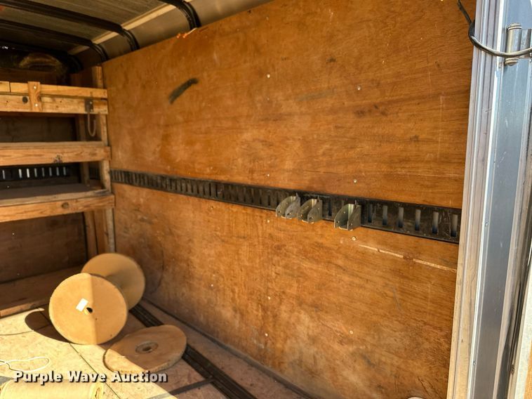 image for item ER8351 1994 Wells Cargo enclosed cargo trailer