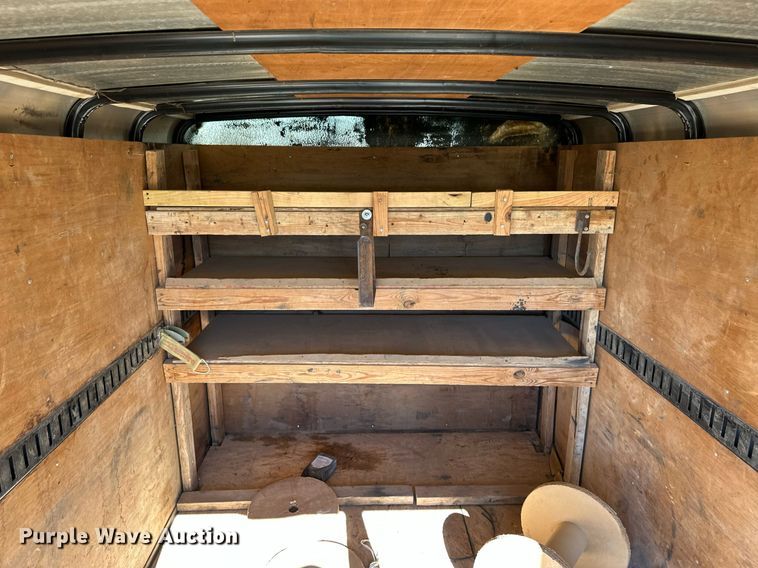 image for item ER8351 1994 Wells Cargo enclosed cargo trailer