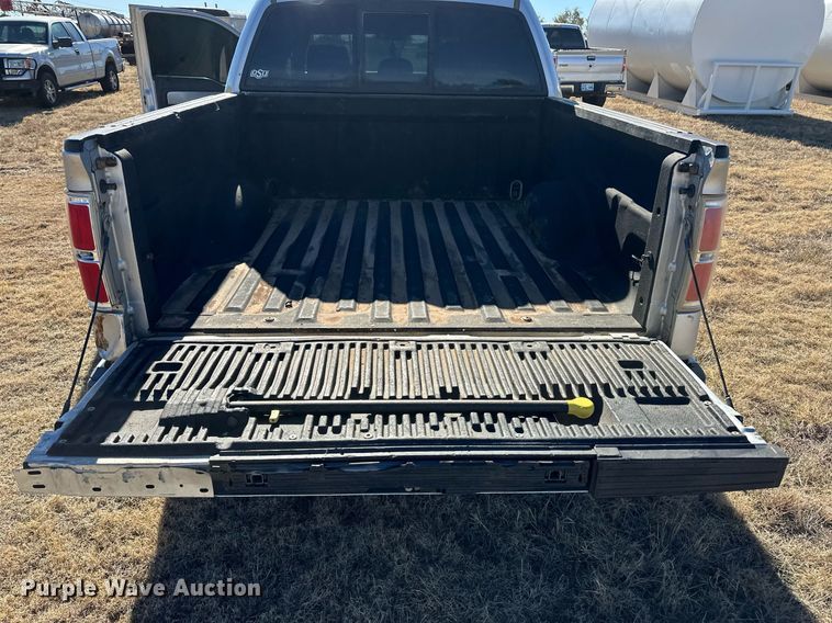 image for item ER8352 2013 Ford F150 SuperCrew pickup truck