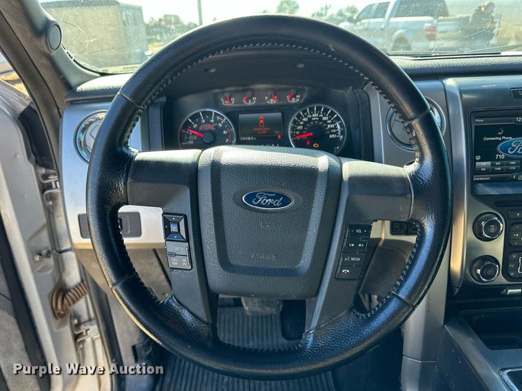 image for item ER8352 2013 Ford F150 SuperCrew pickup truck