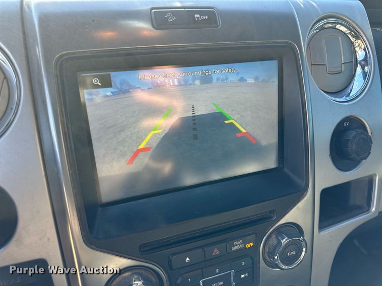 image for item ER8352 2013 Ford F150 SuperCrew pickup truck