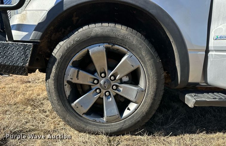 image for item ER8352 2013 Ford F150 SuperCrew pickup truck