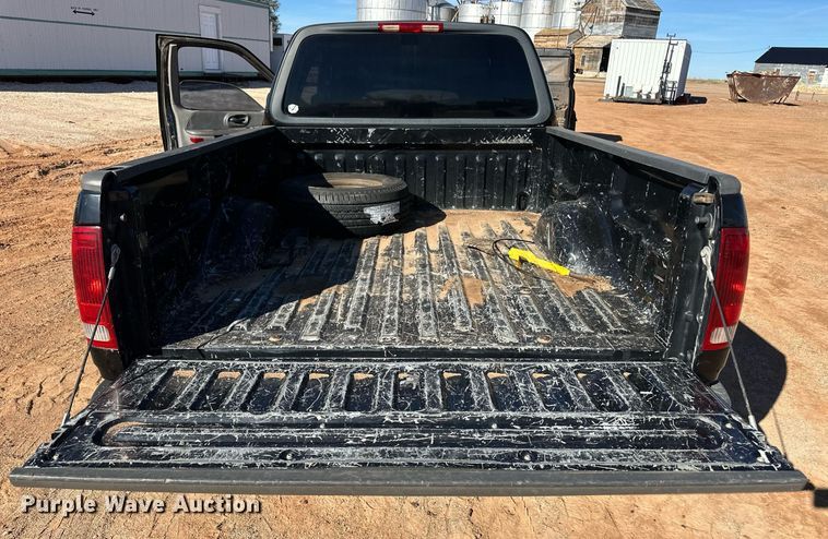 image for item ER8360 2003 Ford F150 SuperCab pickup truck