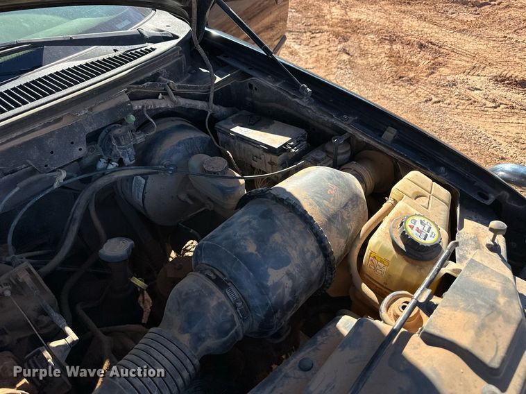 image for item ER8360 2003 Ford F150 SuperCab pickup truck