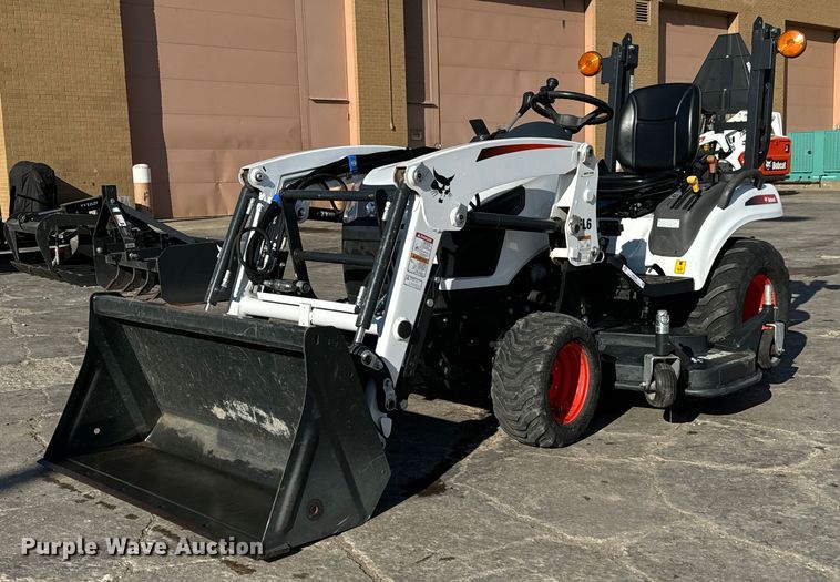 image for item LH9324 Bobcat CT1021 MFWD tractor