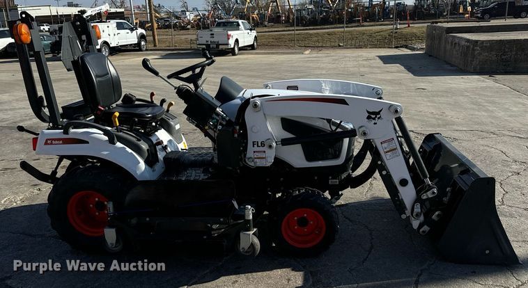 image for item LH9324 Bobcat CT1021 MFWD tractor