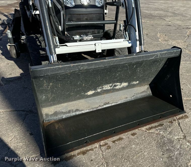 image for item LH9324 Bobcat CT1021 MFWD tractor