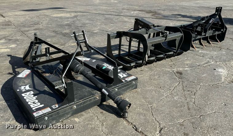 image for item LH9324 Bobcat CT1021 MFWD tractor