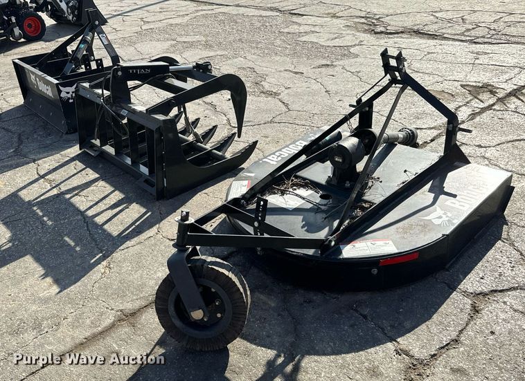 image for item LH9324 Bobcat CT1021 MFWD tractor