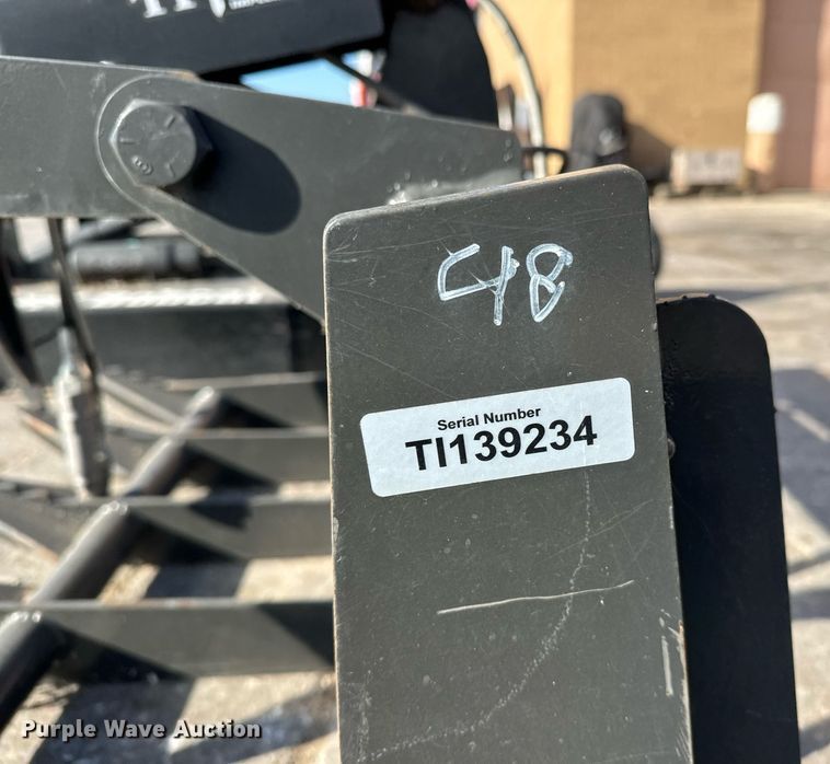 image for item LH9324 Bobcat CT1021 MFWD tractor