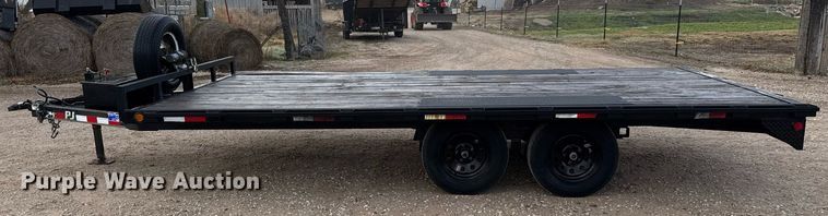 image for item LH9332 2017 PJ equipment trailer
