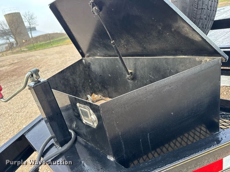 image for item LH9332 2017 PJ equipment trailer