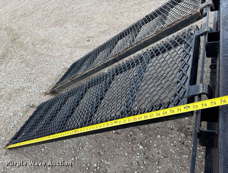 image for item LH9332 2017 PJ equipment trailer