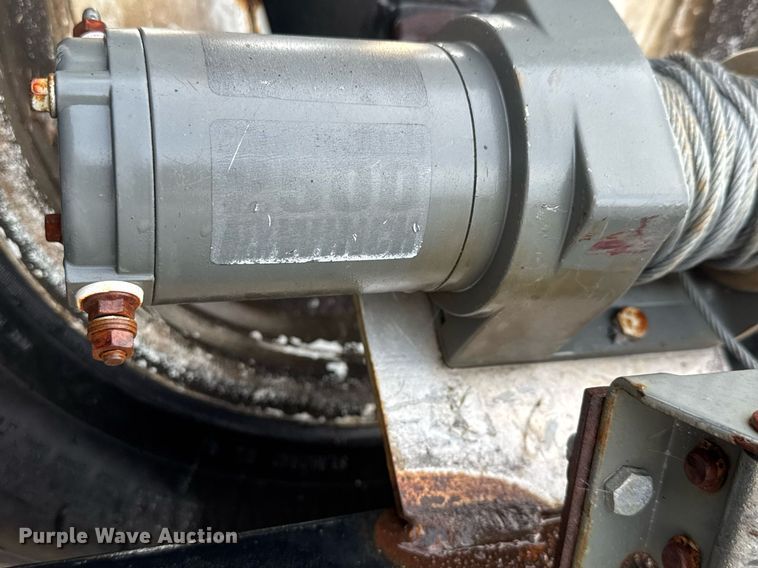 image for item LH9332 2017 PJ equipment trailer